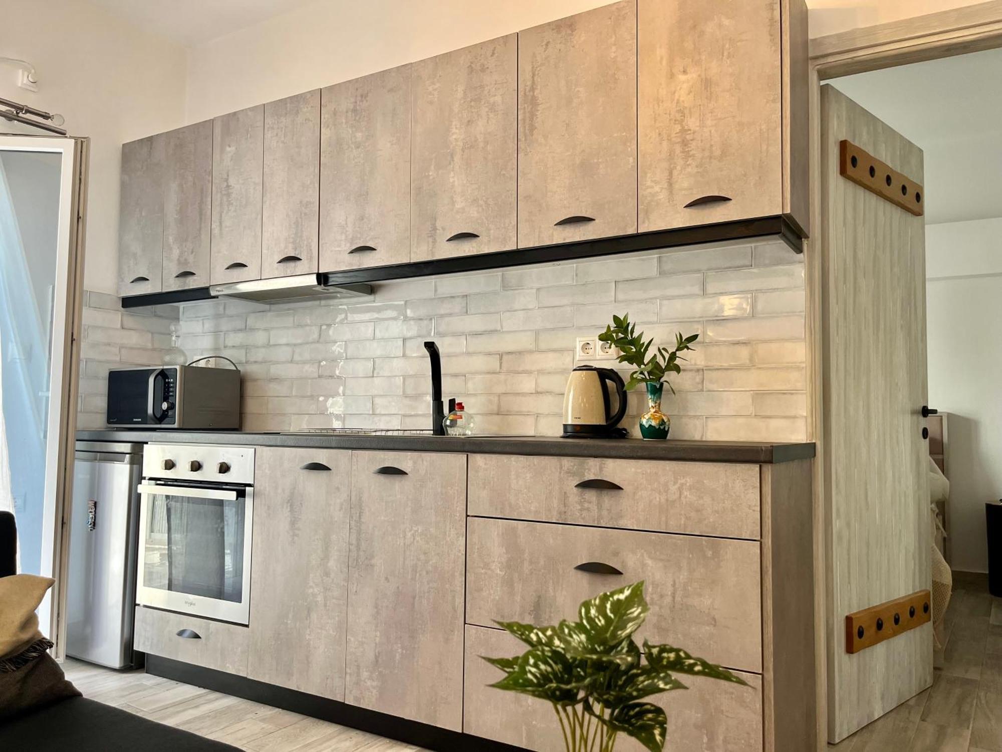 Aleria Central Apartment 2 Naxos City 外观 照片