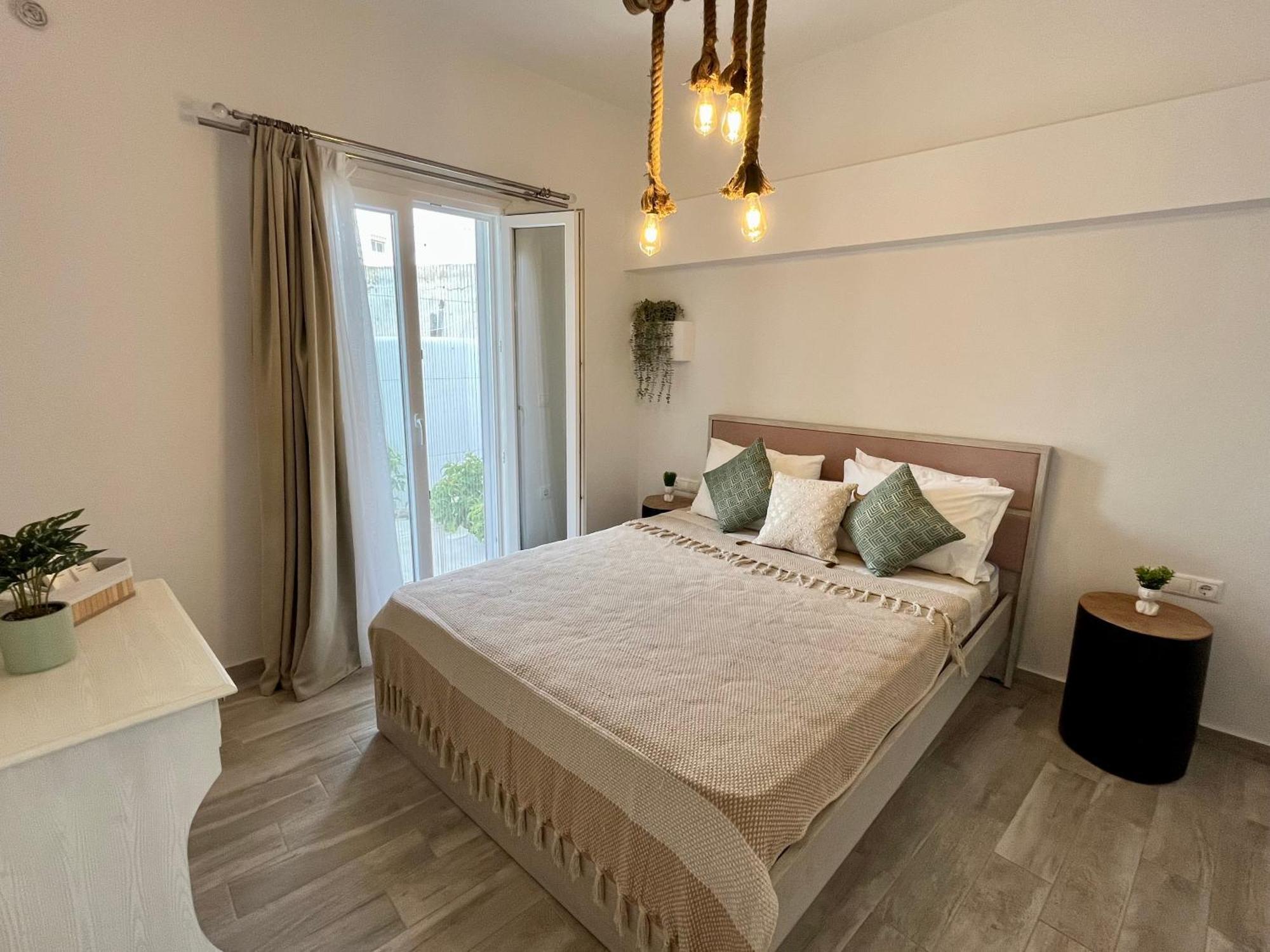 Aleria Central Apartment 2 Naxos City 外观 照片