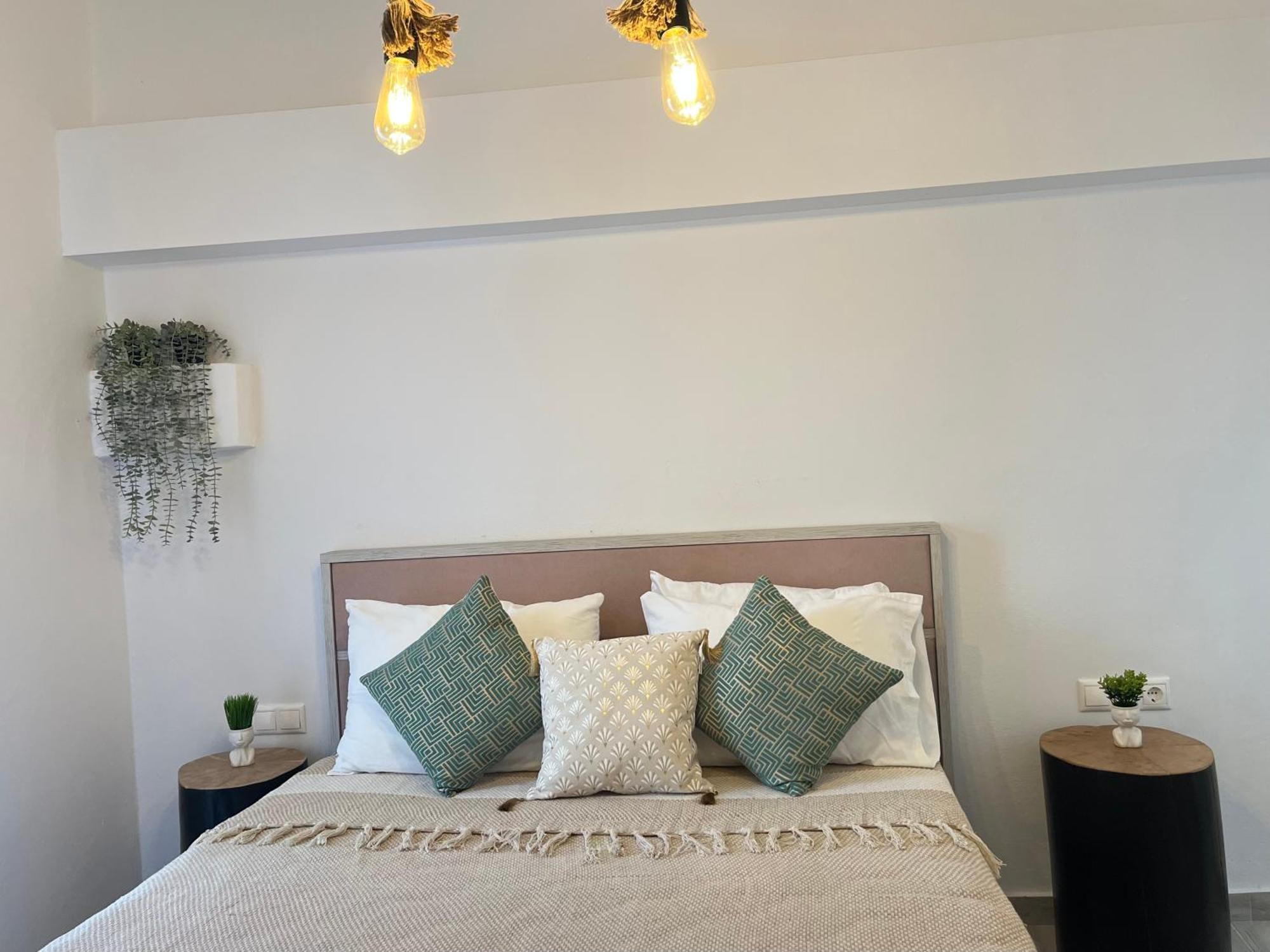 Aleria Central Apartment 2 Naxos City 外观 照片