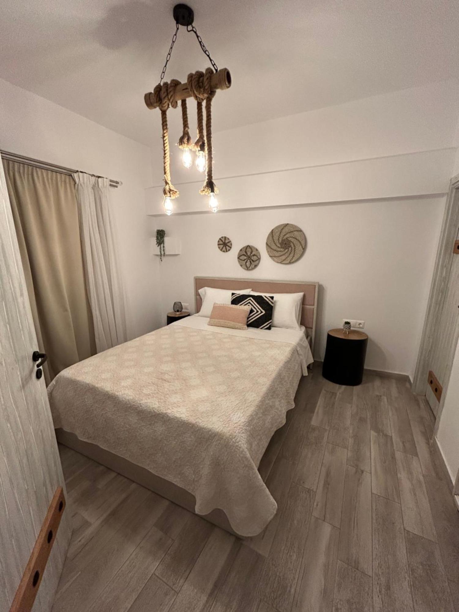 Aleria Central Apartment 2 Naxos City 外观 照片